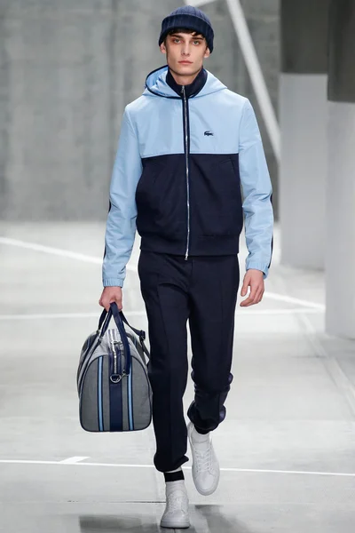 Look 36